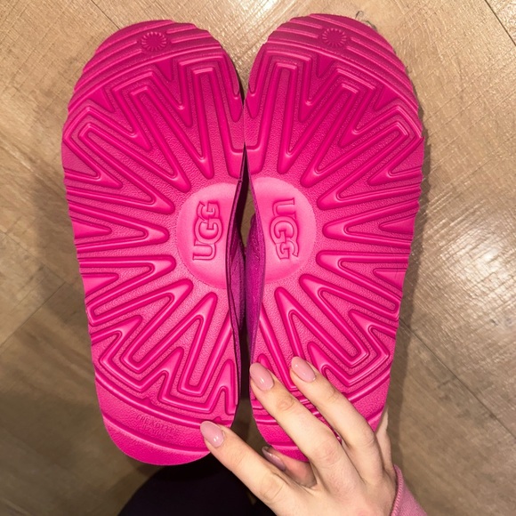 NWT UGG Neumel II Boots Pink Size 6 - Picture 4 of 7